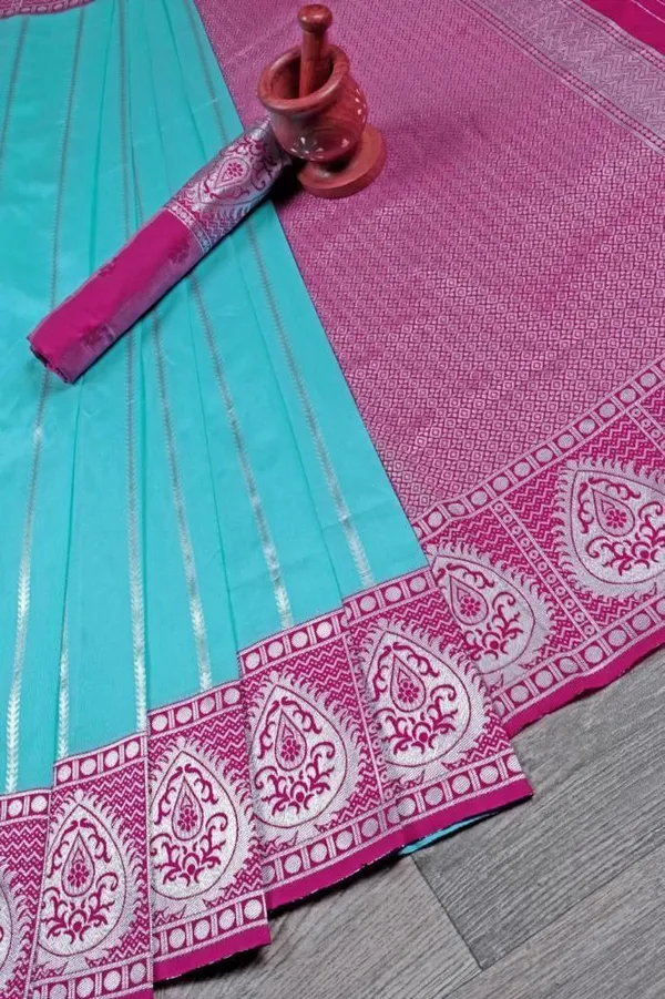 Marziyaa_Polka_Print_Banarasi_Jacquard_Saree_(Light_Blue)