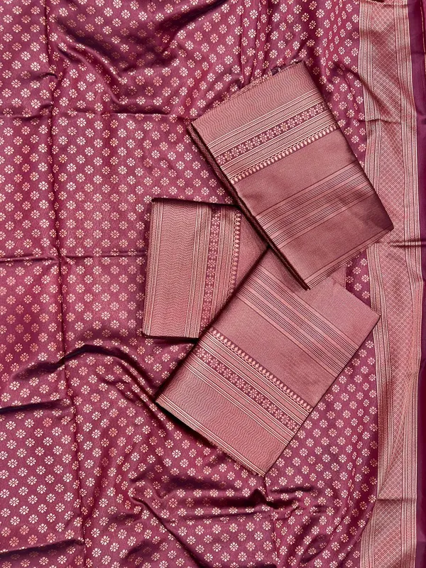 Marziyaa_Paisley_Banarasi_Jacquard_Saree_(Maroon)