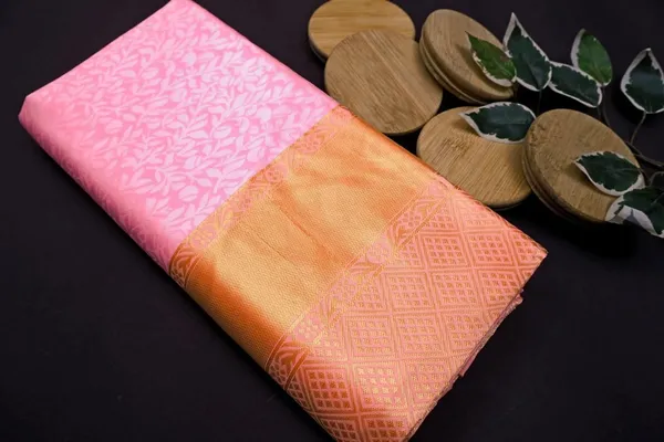 Marziyaa_Polka_Print_Banarasi_Jacquard_Saree_(Pink)