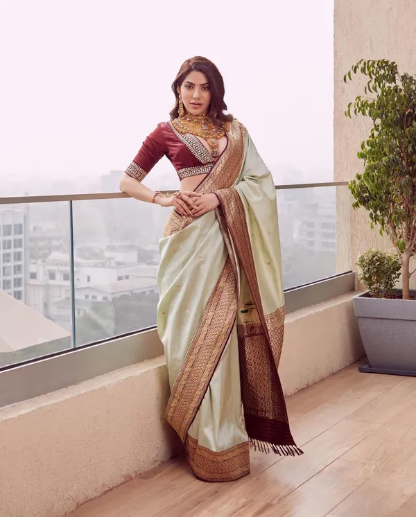 Marziyaa_Printed_Banarasi_Jacquard_Saree_(White)
