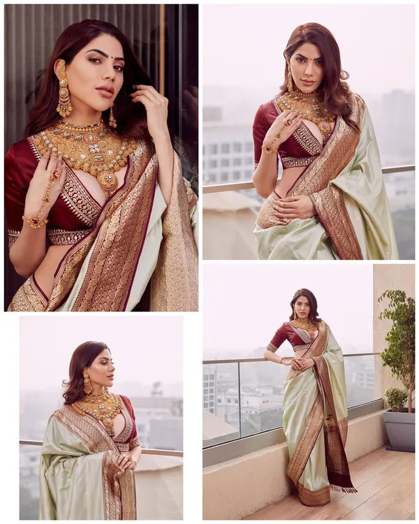Marziyaa_Printed_Banarasi_Jacquard_Saree_(White)