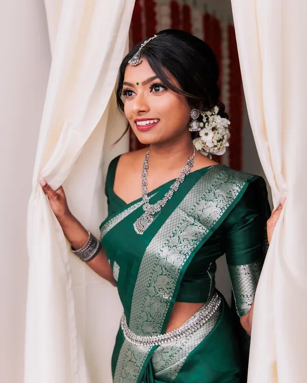 Marziyaa_Printed_Banarasi_Jacquard_Saree_(Green)