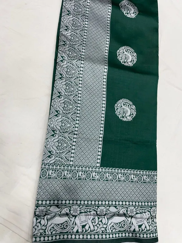 Marziyaa_Printed_Banarasi_Jacquard_Saree_(Green)
