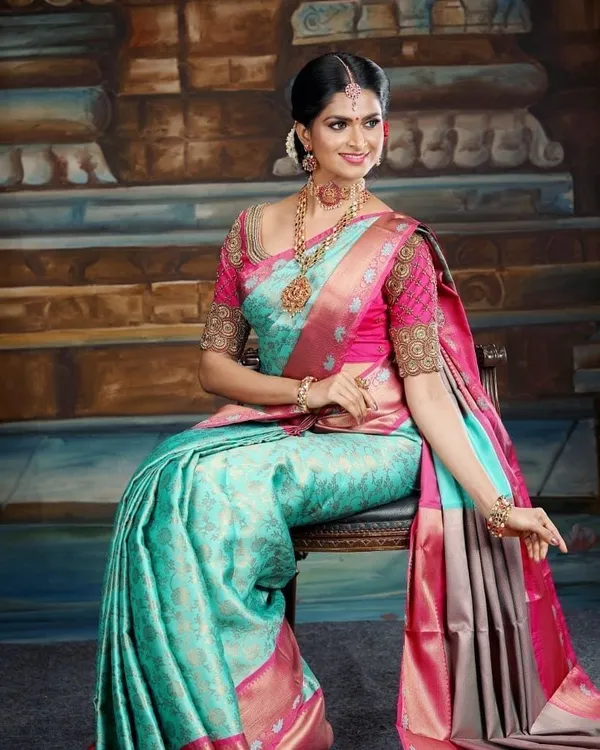 Marziyaa_Printed_Banarasi_Jacquard_Saree_(Light_Blue)
