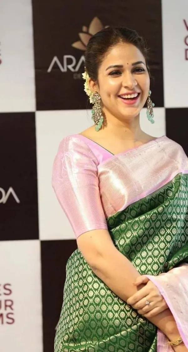 Marziyaa_Printed_Banarasi_Silk_Blend_Saree_(Green)
