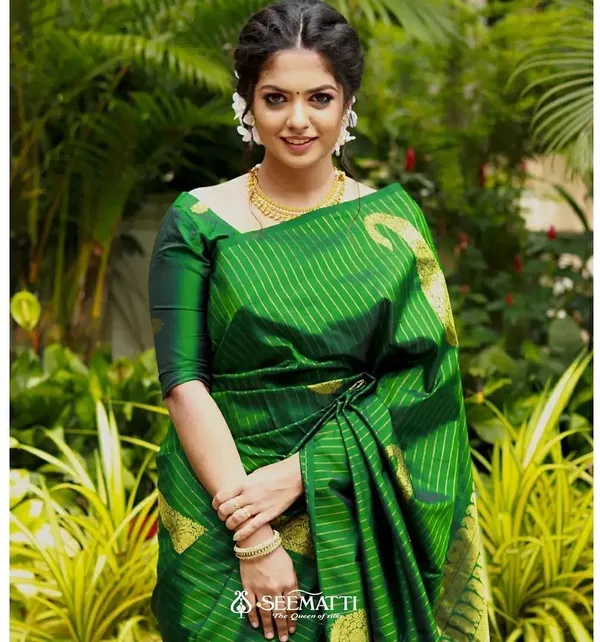 Marziyaa_Printed_Banarasi_Silk_Blend_Saree_(Green)