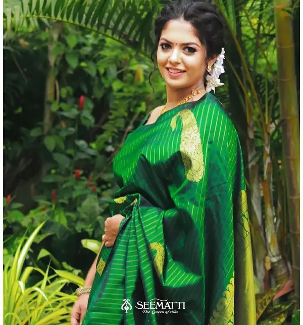 Marziyaa_Printed_Banarasi_Silk_Blend_Saree_(Green)