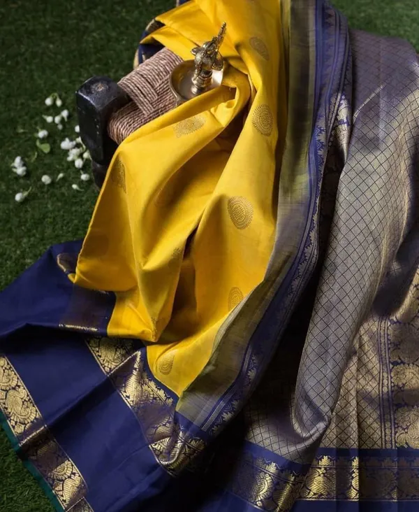 Marziyaa_Printed_Banarasi_Jacquard_Saree_(Yellow)
