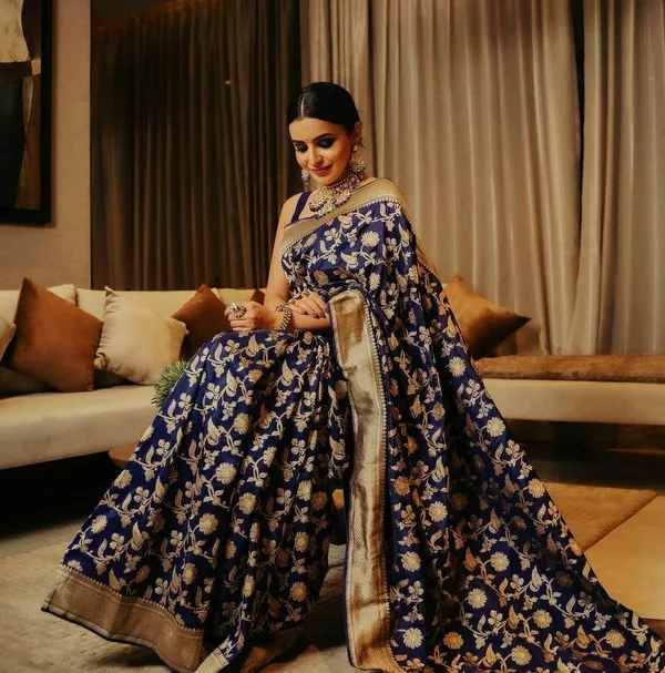 Marziyaa_Printed_Banarasi_Jacquard_Saree_(Dark_Blue)