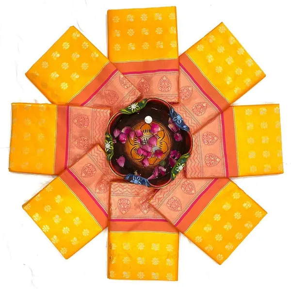 Marziyaa_Polka_Print_Banarasi_Jacquard_Saree_(Yellow)