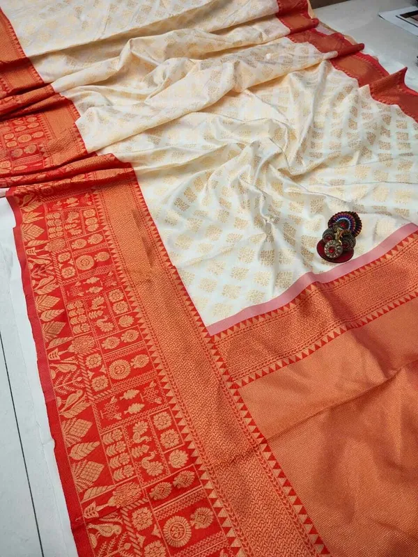 Marziyaa_Polka_Print_Banarasi_Jacquard_Saree_(White)