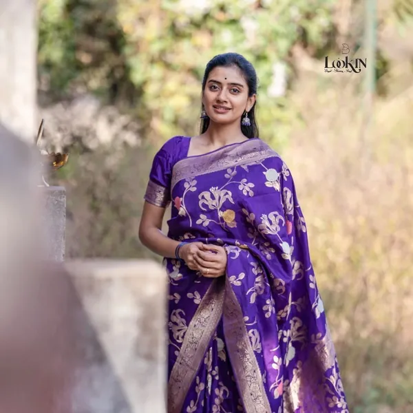 Marziyaa_Floral_Print_Banarasi_Jacquard_Saree_(Purple)