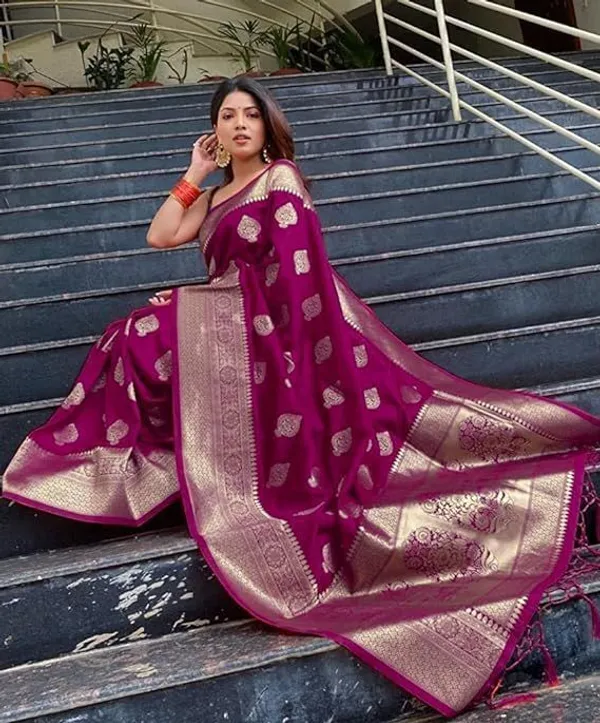 Marziyaa_Floral_Print_Banarasi_Jacquard_Saree_(Maroon)