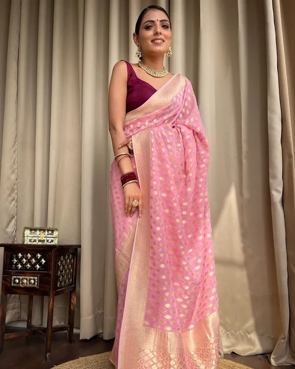 Marziyaa_Woven_Banarasi_Jacquard_Saree_(Pink)
