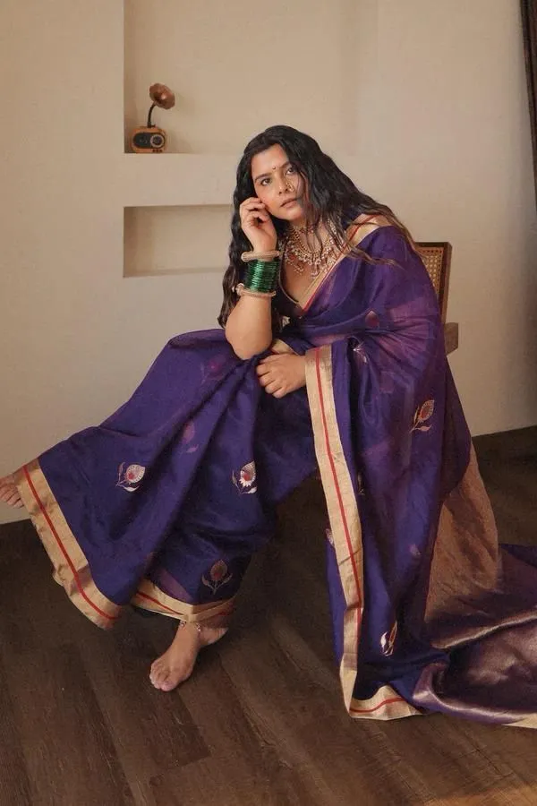 Marziyaa_Printed_Banarasi_Jacquard_Saree_(_Purple)