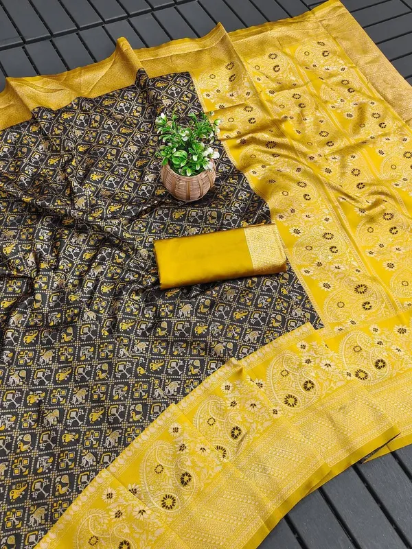 Marziyaa_Animal_Print_Banarasi_Jacquard_Saree_(Black_Yellow)