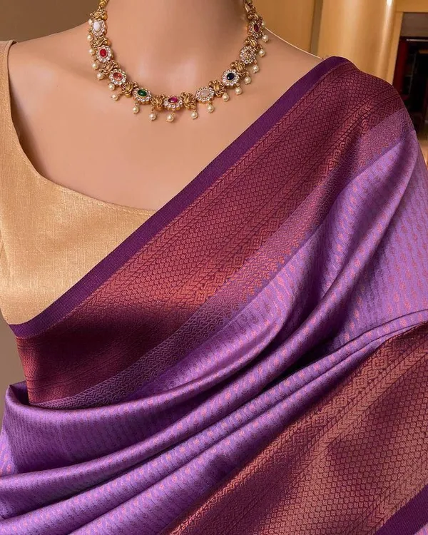 Marziyaa_Woven_Banarasi_Jacquard_Saree_(Pink)
