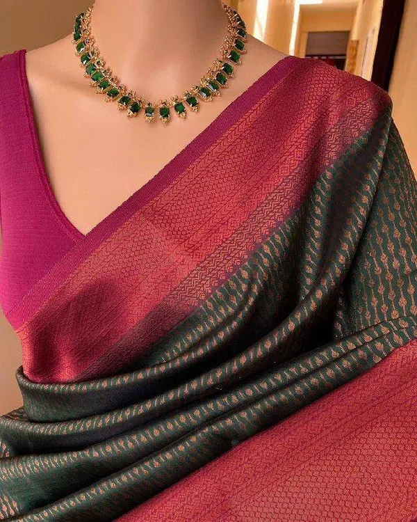 Marziyaa_Woven_Banarasi_Jacquard_Saree_(Green)