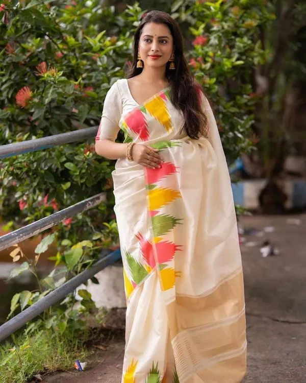 Marziyaa_Temple_Border_Printed_Daily_Wear_Cotton_Silk_Saree_(_Off_White)
