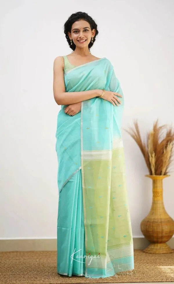 Marziyaa_Plain_Daily_Wear_Brocade_Saree_(Light_Blue)