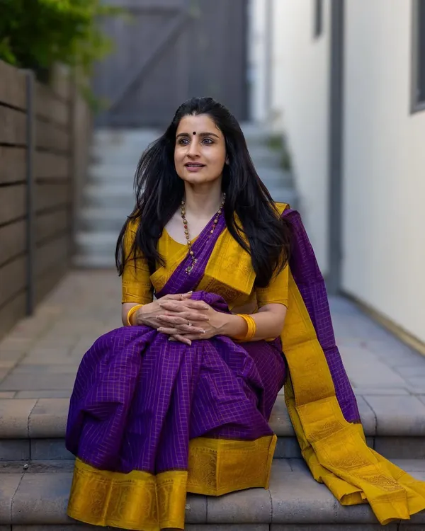 Marziyaa_Checkered_Woven_Daily_Wear_Jacquard_Saree_(Purple)