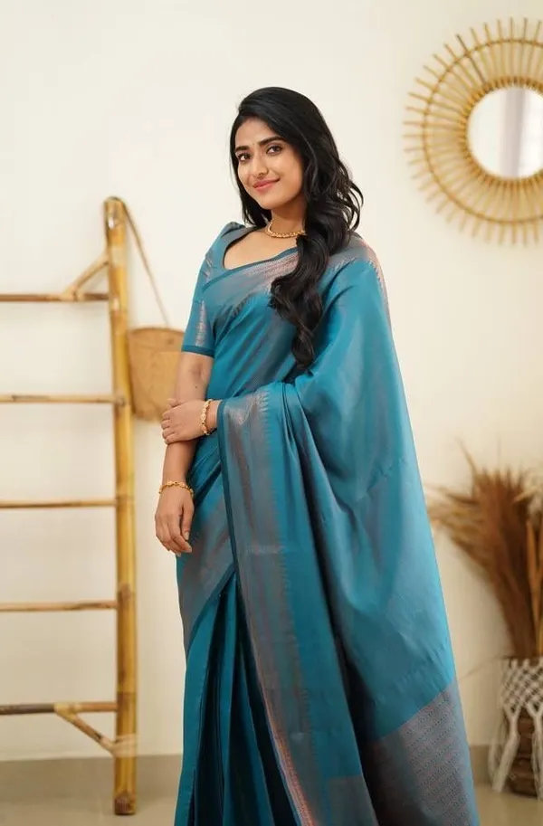 Marziyaa_Self_Design_Banarasi_Jacquard_Saree_(Light_Blue)