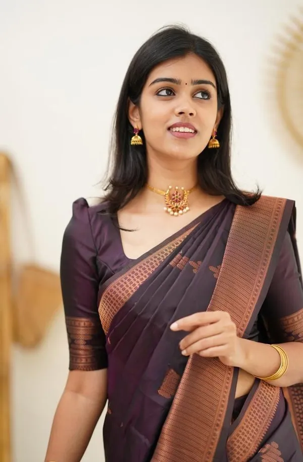 Marziyaa_Self_Design_Banarasi_Jacquard_Saree_(Purple)