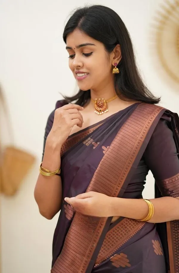 Marziyaa_Self_Design_Banarasi_Jacquard_Saree_(Purple)