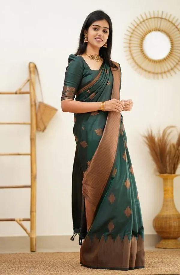 Marziyaa_Self_Design_Banarasi_Jacquard_Saree_(Green)