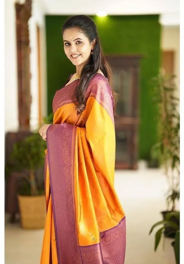 Marziyaa_Self_Design_Banarasi_Jacquard_Saree_(Yellow)