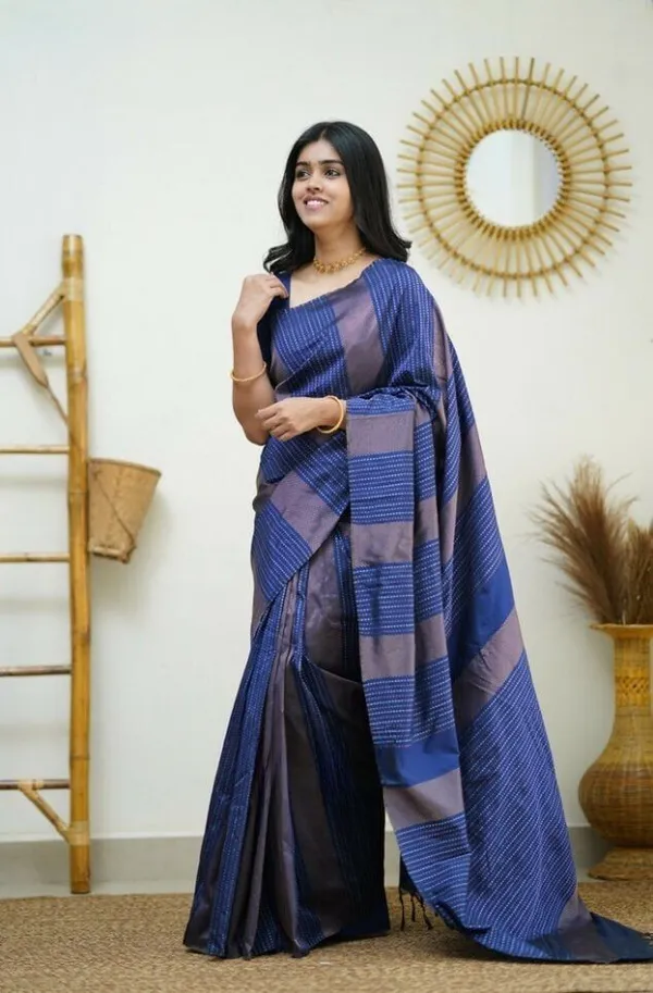 Marziyaa_Self_Design_Banarasi_Jacquard_Saree_(Blue)