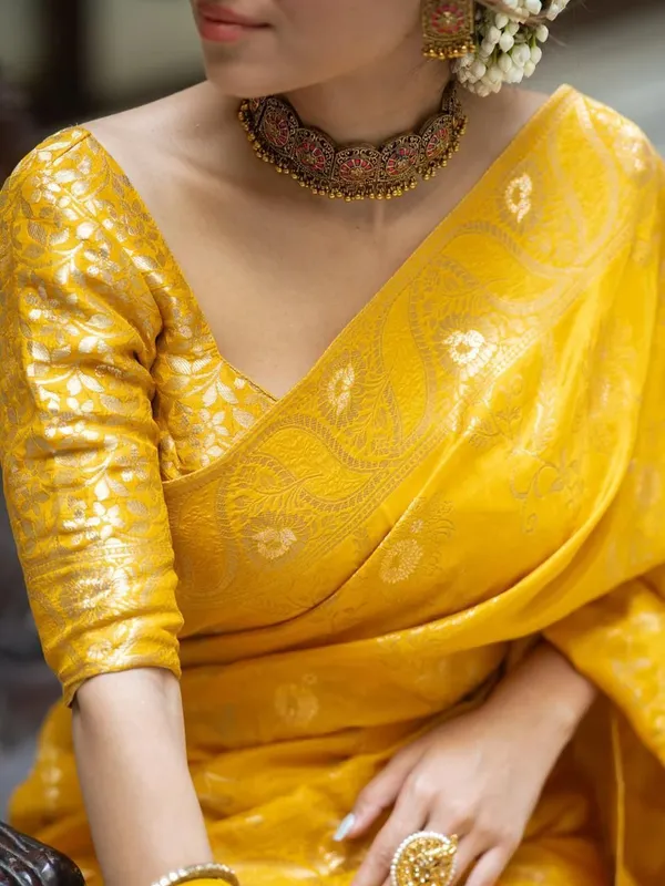 Marziyaa_Self_Design_Banarasi_Jacquard_Saree_(Yellow)