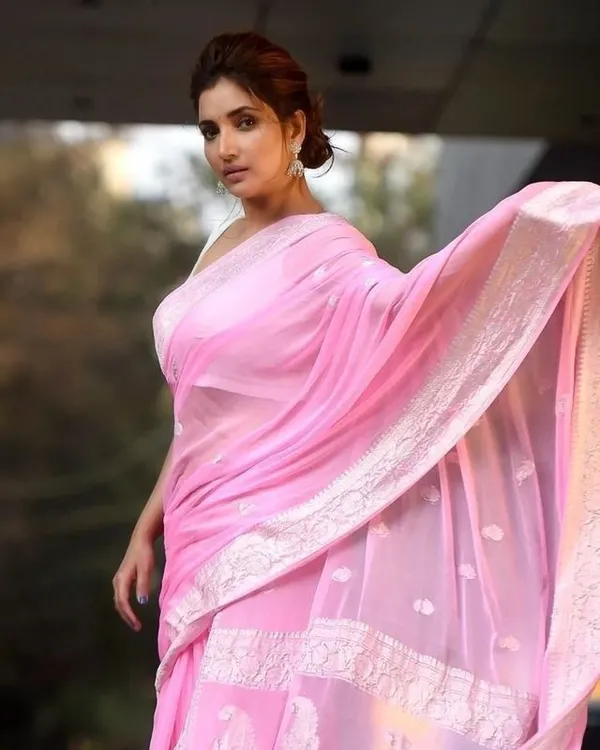 Marziyaa_Self_Design_Banarasi_Jacquard_Saree_(Pink)