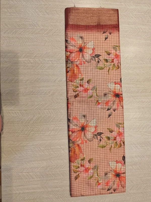 Peach_Kashmiri_Silk_Floral_Print_Copper_Border_Saree_For_Women