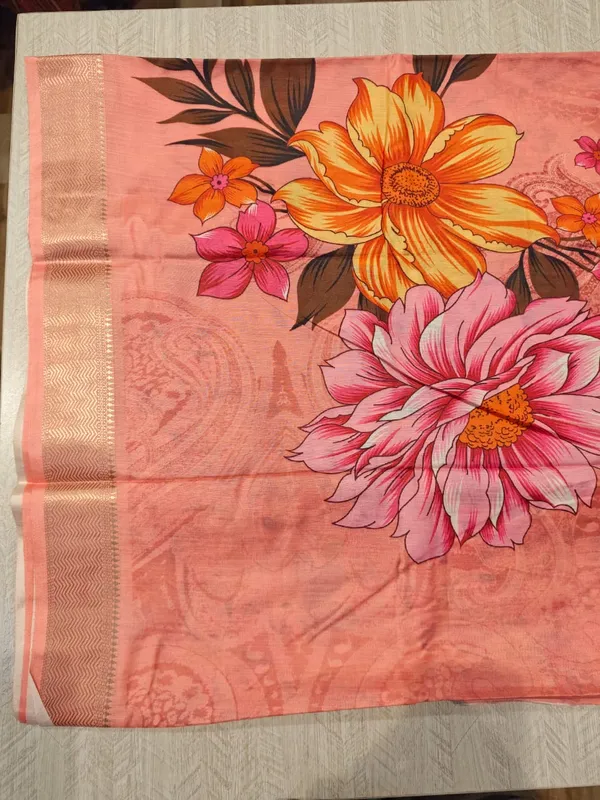 Peach_Kashmiri_Silk_Floral_Printed_Saree_For_Women