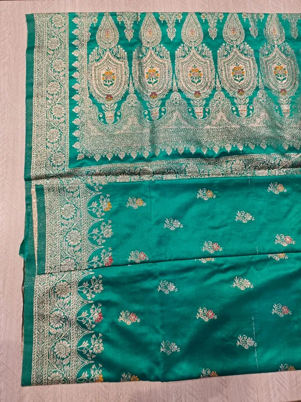 Green_Banarasi_Satin_Gold_Silver_Zari_Embroidered_Saree_For_Women