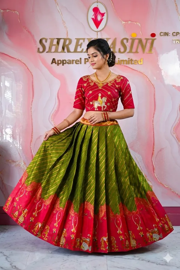 Red_Lichi_Silk_Zari_Motif_Lehenga_Choli_For_Girls