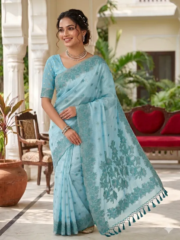 Blue_Cotton_Silk_Floral_Print_Saree_For_Women