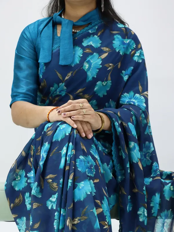 Navy_Blue_Weightless_Floral_Print_Lace_Border_Saree_For_Women