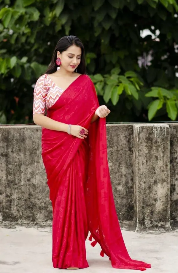 Red_Turkey_Silk_Woven_Butterfly_Saree_For_Women