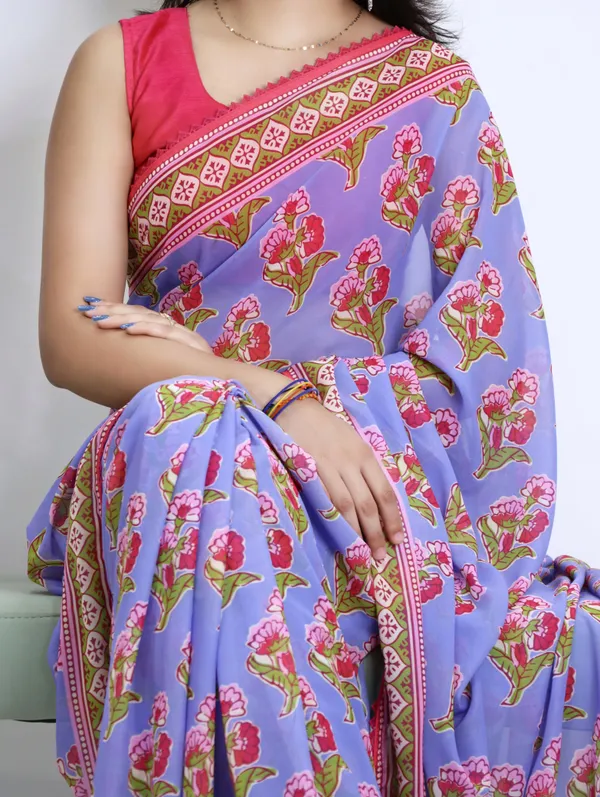 Purple_Red_Weightless_Floral_Print_Lace_Border_Saree_For_Women
