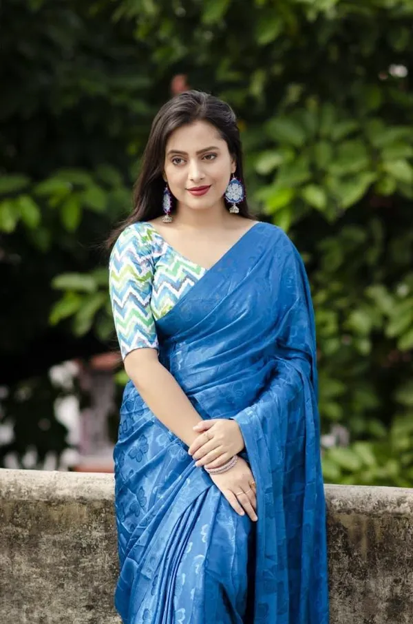 Blue_Turkey_Silk_Woven_Butterfly_Design_Tassel_Pallu_Saree_For_Women