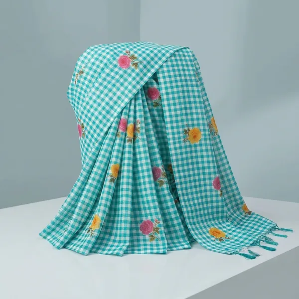 Blue_White_Linen_Cotton_Digital_Print_Tassel_Pallu_Saree_For_Women