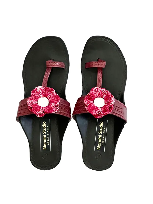 Maroon_Synthetic_Crochet_Flower_Kolhapuri_Slippers_For_Women