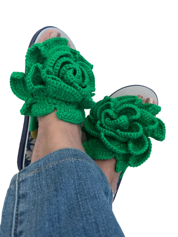 Grey_And_Green_Synthetic_Crochet_Flower_Flip_Flops_For_Women