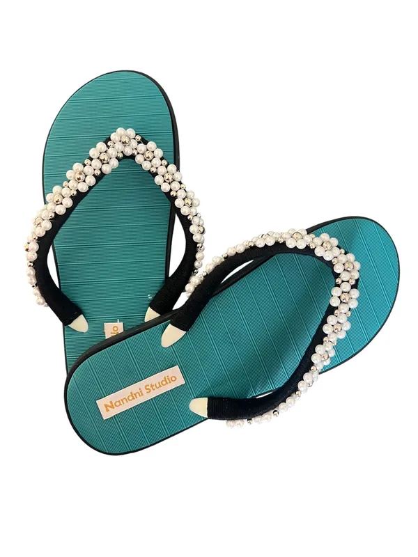 Blue_Bead_Flip_Flops_for_Women