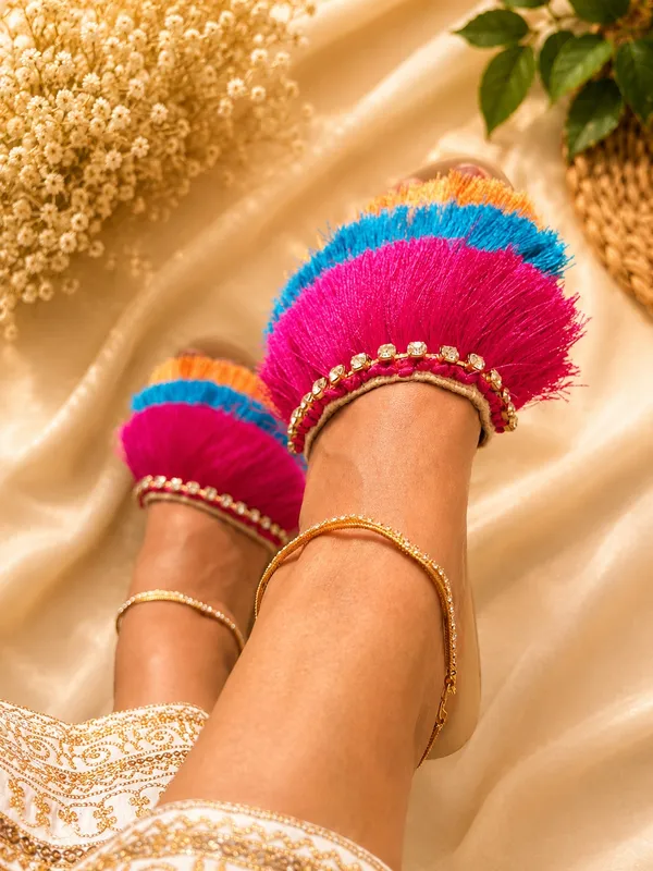 Women’s_Fringed_Embellished_Open_Toe_Slides