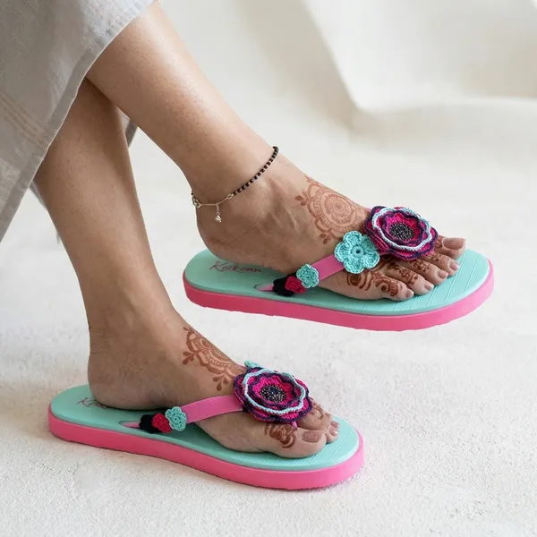 Sky_Blue_Synthetic_Crochet_Flower_Flip_Flops_For_Women