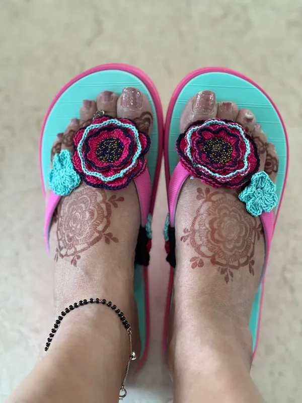 Sky_Blue_Synthetic_Crochet_Flower_Flip_Flops_For_Women