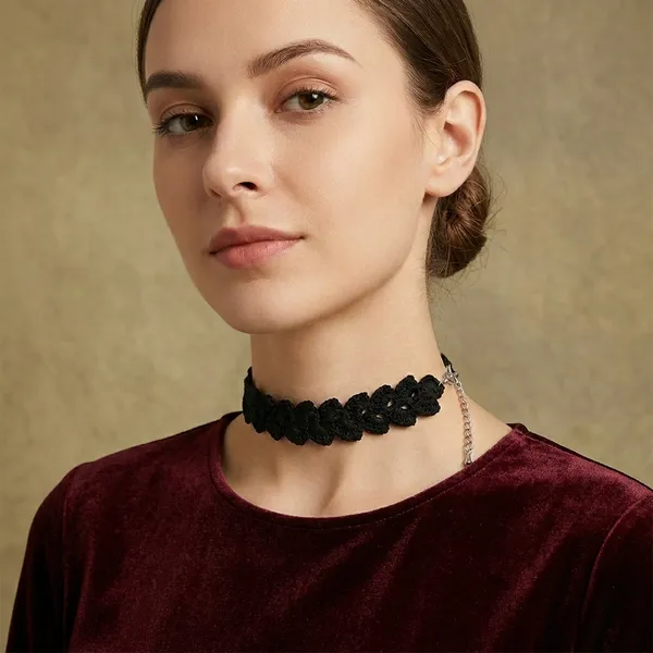 Black_Crochet_Wool_Handmade_Choker_Necklace_For_Women